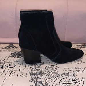 Chelsea & Violet Black Ankle Booties